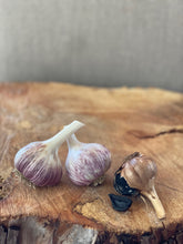 Load image into Gallery viewer, Peeled Black Garlic